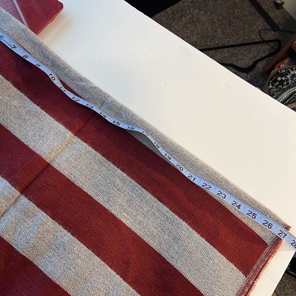 American Flag Scarf with tassels New 70" X 27" Hand wash 100% Acrylic - Picture 6 of 6